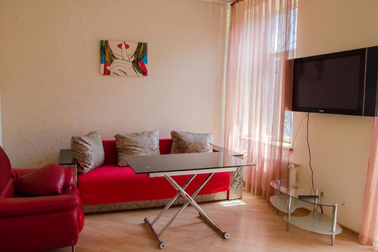Svobody Avenue Apartment Львов Экстерьер фото
